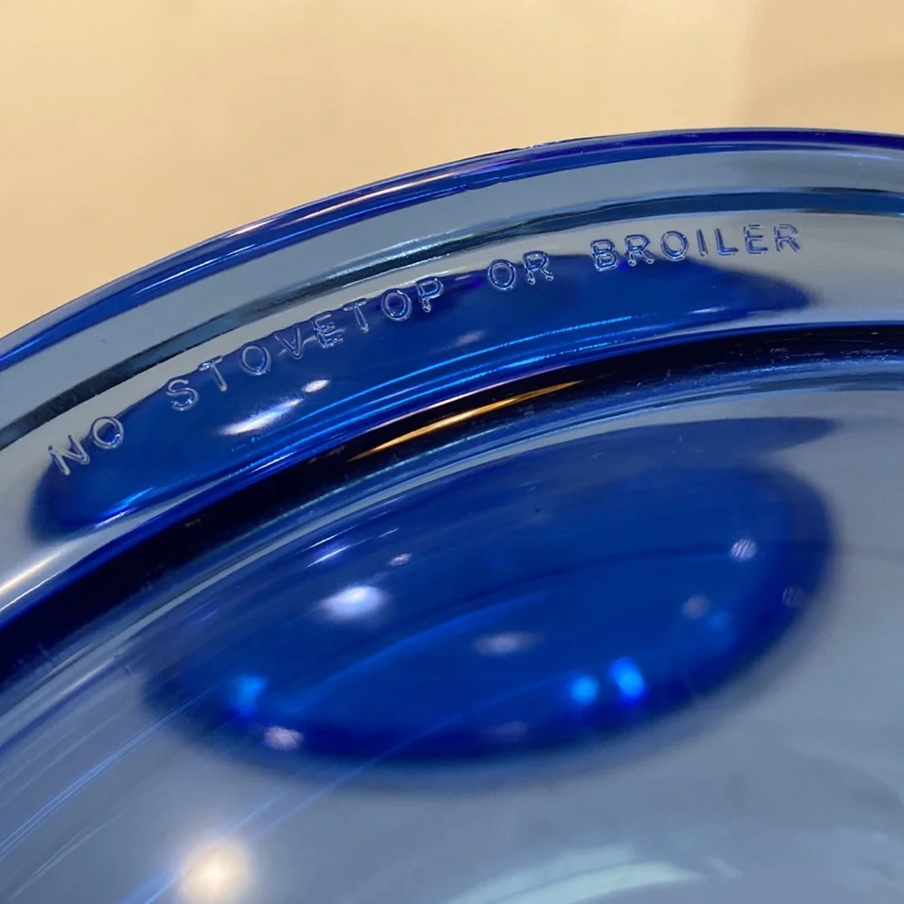 Vintage Pyrex #024 Cobalt Blue Glass 2 Qt. 2 L.  Casserole Dish